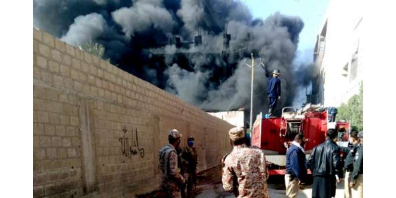 کراچی: سائٹ ایریا میں فیکٹری کے گودام میں آگ لگ گئی‘8 افراد زخمی
