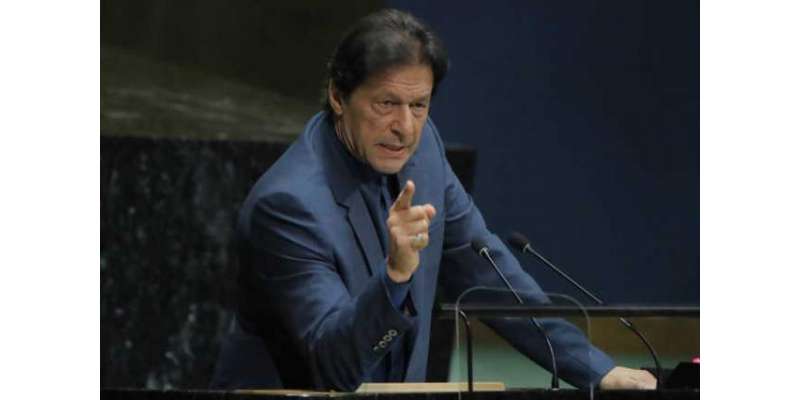 وزیراعظم عمران خان نے اعتماد کی قرارداد پر اپنا ووٹ 12 بج کر 55 منٹ پر ..