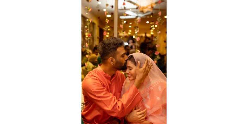 بالی وڈ گلوکارہ شالملی کھولگڑے نے مسلمان دوست سے شادی رچا لی
