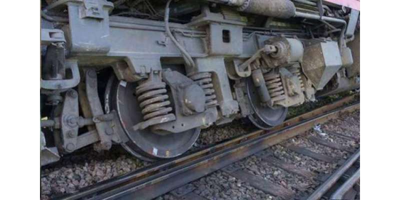 ایک اور ٹرین پٹری سے اتر گئی، کراچی سے پنجاب آنے والی ٹرینوں کی آمد ..