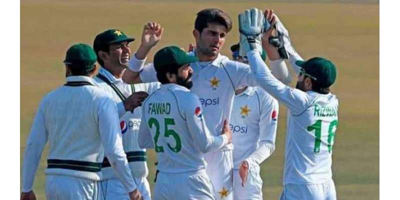 ڈھاکہ ٹیسٹ :پاکستانی ٹیم نے وکٹ حاصل کرنے کے 9 مواقع ضائع کرنے کے باوجود ..