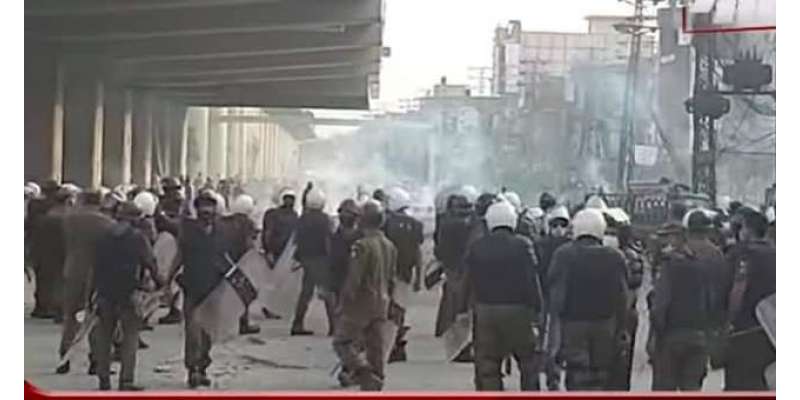 لاہور میں مظاہرین کے تشدد سے ایک اور کانسٹیبل شہید ہوگیا