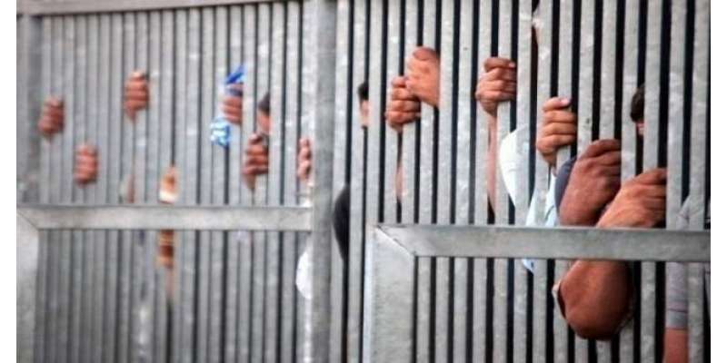 ضلع کورنگی پولیس کا ڈکیت گروہوں سے مقابلہ ، 13ڈکیت سمیت 32ملزمان گرفتار