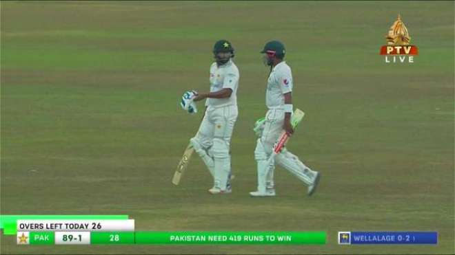 گال ٹیسٹ، خراب روشنی کے باعث کھیل روکے جانے سے قبل پاکستان نے ایک وکٹ پر 89 رنز بنا لیے