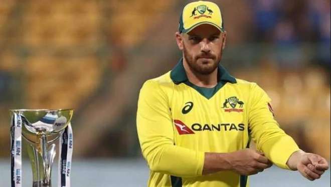 آسٹریلوی ٹی 20 ٹیم کے کپتان ایرون فنچ نے بین الاقوامی کرکٹ کو خیر باد کہہ دیا