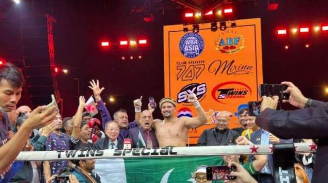ایشین ہیوی ویٹ باکسنگ ، تیمور خان نے بھارتی حریف کو ناک آؤٹ کرکے ٹائٹل جیت لیا