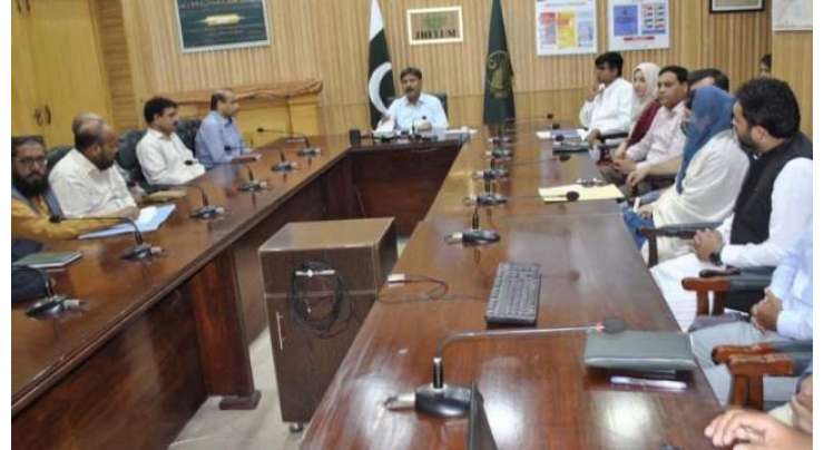 ڈپٹی کمشنر جہلم نعمان حفیظ کی زیرصدارت ضلع بھر میں جاری انسداد ڈینگی اقدامات کا جائزہ لینے کے لیے ڈسٹرکٹ ایمرجنسی ریسپانس کمیٹی کا اجلاس منعقد