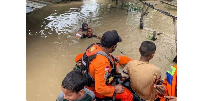 انڈونیشیا کے صوبے پاپوا میں سیلاب، لینڈ سلائیڈنگ ، 6 افراد ہلاک، سینکڑوںکی ..