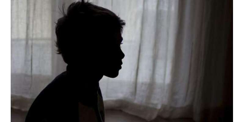 اعتکاف میں بیٹھے شخص نے 13 سالہ بچے کو مبینہ زیادتی کا نشانہ بنا ڈالا