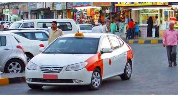 عمان میں ٹیکسی ڈرائیوروں کے پاس پرمٹ ہونا لازمی قرار