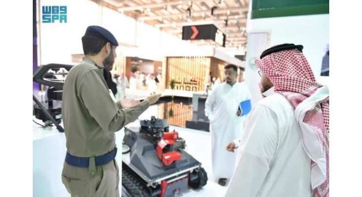 سعودیہ نے آگ بجھانے والے روبوٹ اور کیمیکل سینسنگ ڈرون تیار کرلیے