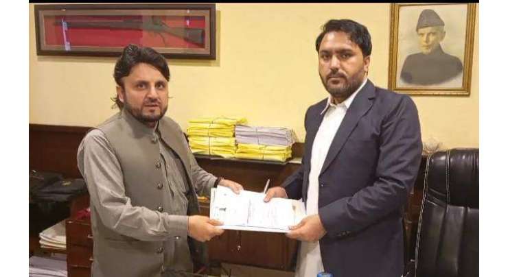کوئٹہ اکرم خان ترین نے کوئٹہ کے حلقہ پی بی 43 سے کاغذات نامزدگی جمع کروا دیے