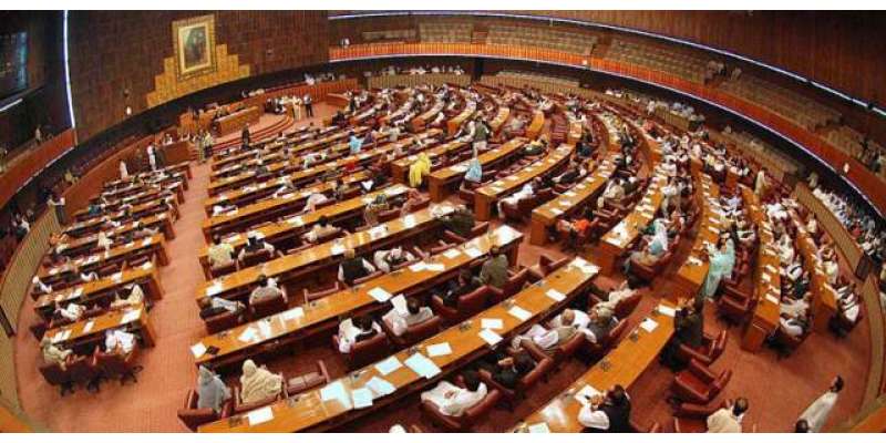 پارلیمنٹ ہاﺅس میں غیر متعلقہ افراد کا داخلہ،8سیکورٹی گارڈز کو معطل ..