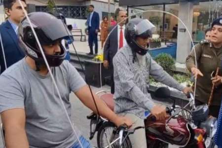 دھاتی ڈور سے تحفظ کیلئے موٹر سائیکلوں  پر سیفٹی وائرز کی تنصیب کا آغاز