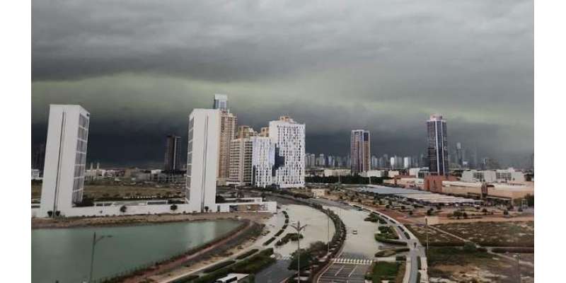 مافوق الفطرت واقعہ، امارات کے آسمان پر سبز بادل نمودار