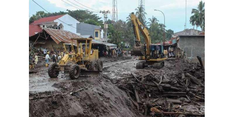 انڈونیشیا میں سیلاب اور لینڈسلائیڈنگ سے اموات کی تعداد 50 ہوگئی