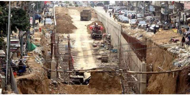 کریم آباد انڈرپاس کی تکمیل وبال جان بن گئی، ڈیڑھ ارب کا منصوبہ 3 ارب ..
