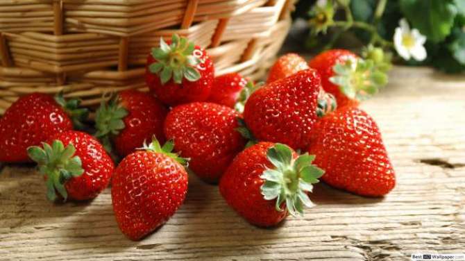 Strawberry - Khush Rang O Khush Zaiqa Sehat Bakhash Phaal