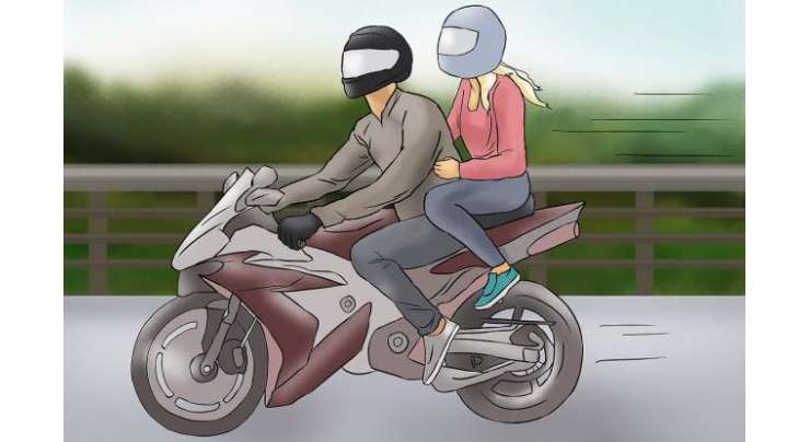 Motorcycle Ke Piche Baithna