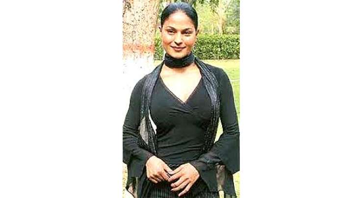 Veena Malik K Sitare