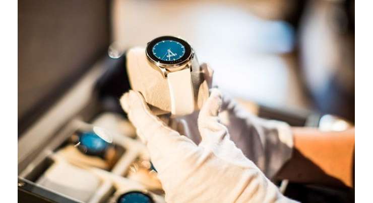 Vector Smartwatches Promise A 30-day Battery Life