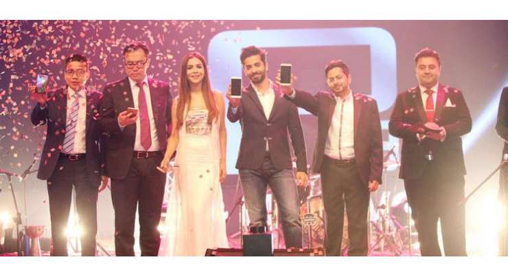 Huawei Pakistan Launches Ascend P8