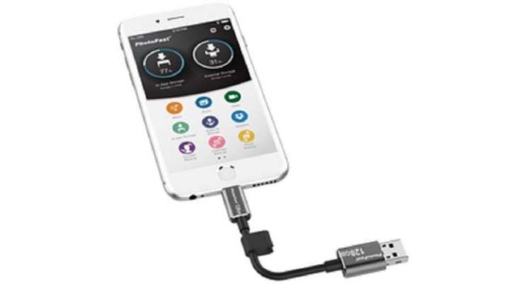 iPhone charging cable that stores a whopping 128GB of your content