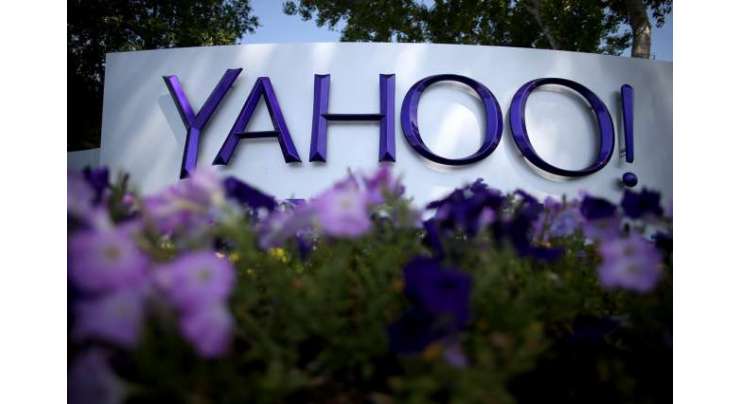 Easily Plug Your Last Tweet Into Yahoo Email Signatures