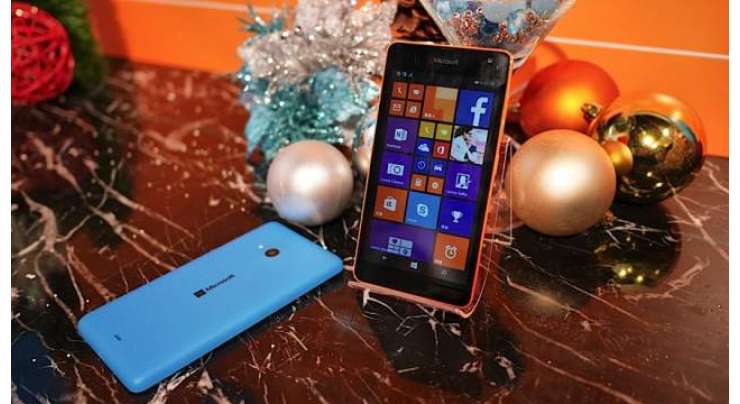 Microsoft Phone Sales Fell 54 Percent