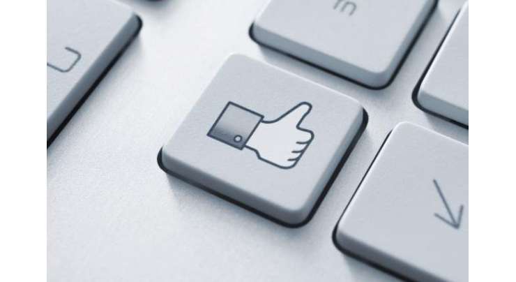 Moderate Facebook Use Could Lead To Longer Lives