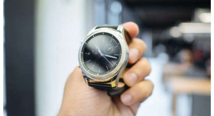 Samsung Rolls Out Gear S3 Smartwatch