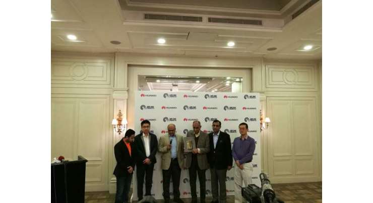 Huawei Pakistan awarded Airlink the most valuable partner of 2016