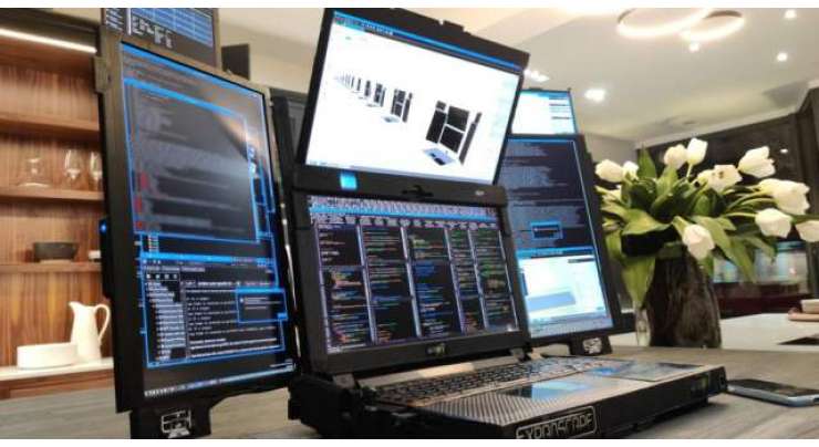 Company Demonstrates Laptop With Seven Screens